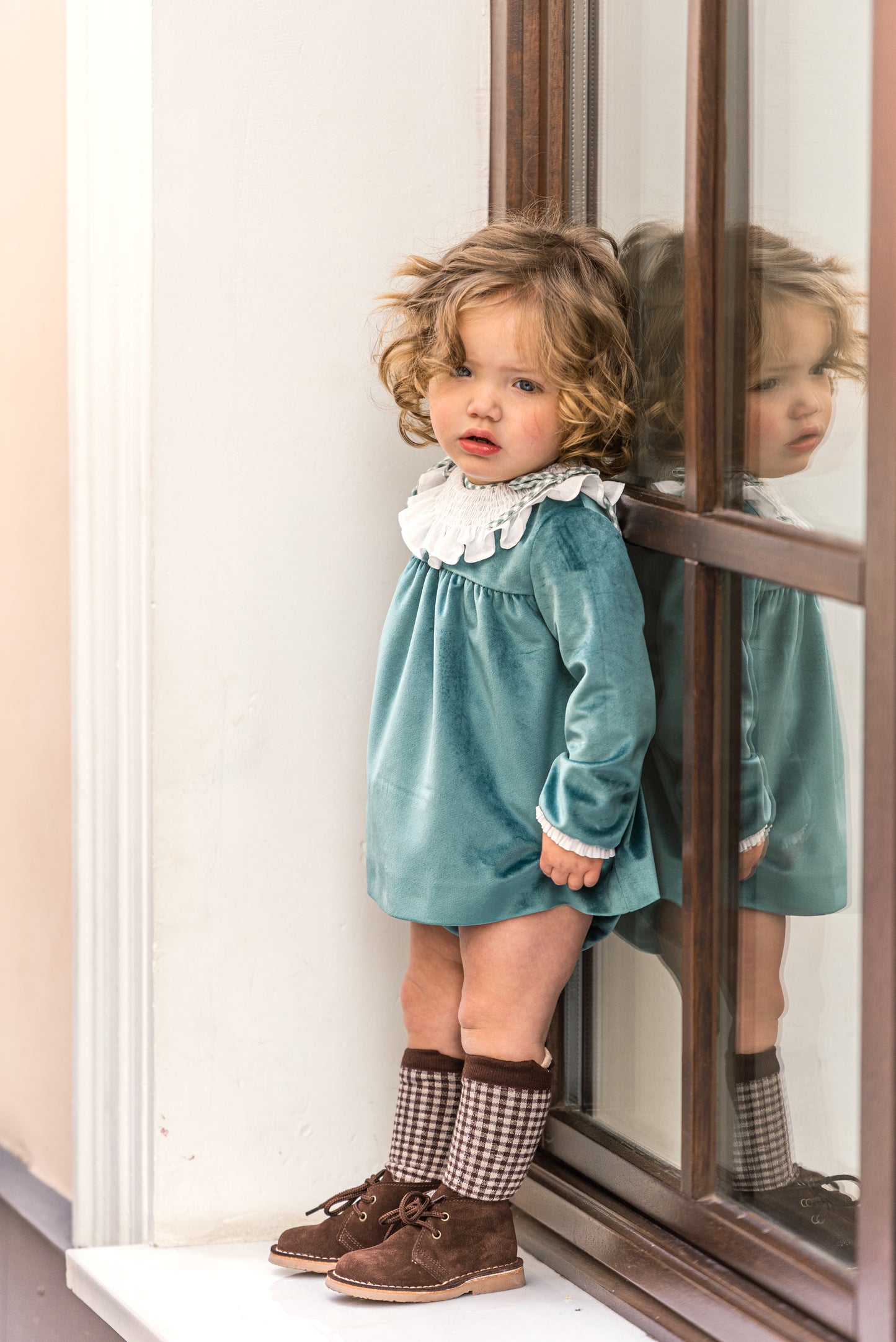 Vestido com Tapa Fraldas Ava