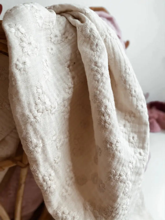 Manta Swaddle Bordada