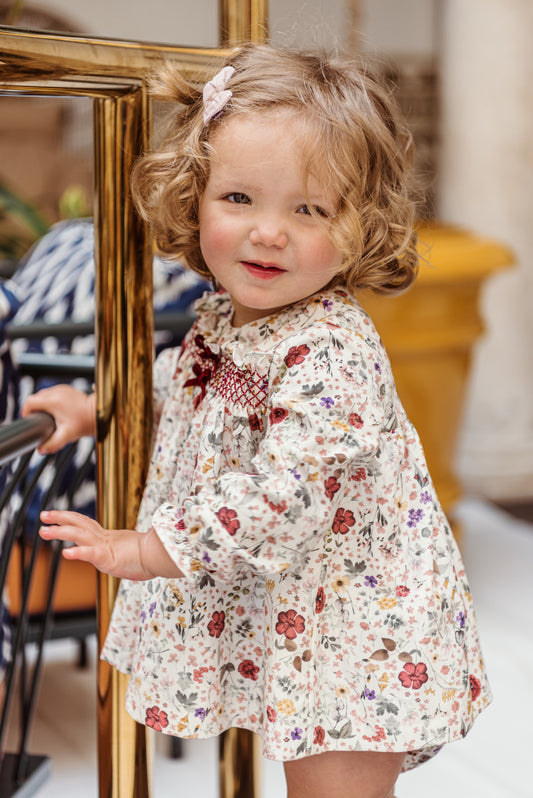 Vestido com Tapa Fraldas Greta